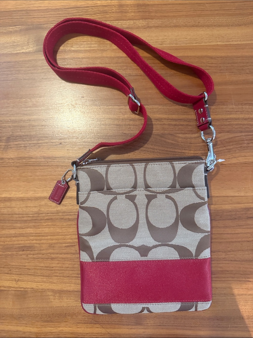 Never used Y2K Coach Swingpack Crossbody Purse Canvas Logo Bag